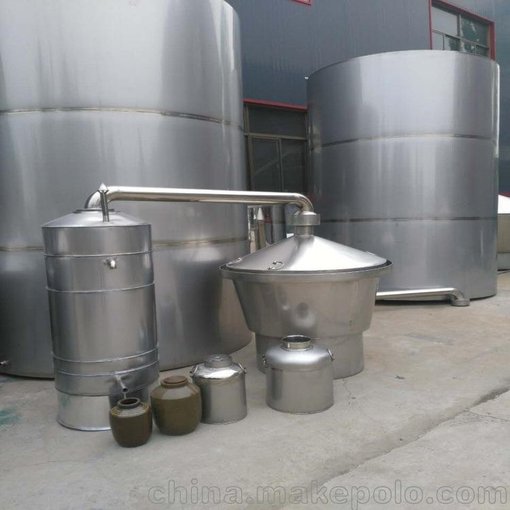 吉林白酒蒸酒設(shè)備 小型蒸酒設(shè)備 玉米釀酒設(shè)備圖片圖片