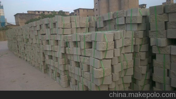 供應(yīng)贛州地區(qū)自嵌式生態(tài)景觀擋土墻圖片