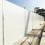 蓝白PVC护栏 夹芯板泡沫板 防火岩棉围挡 U型槽钢围挡 镀锌立柱