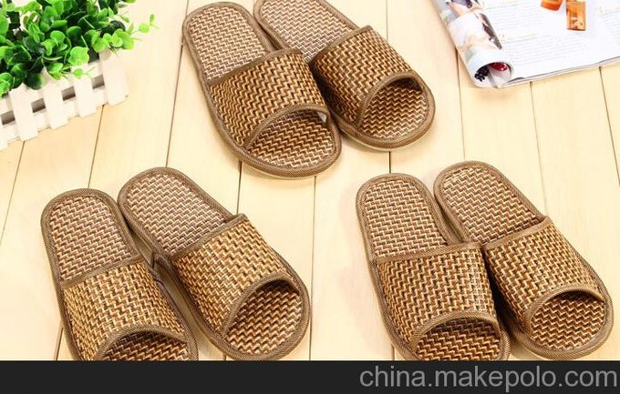 竹藤拖鞋批發(fā)廠家圖片