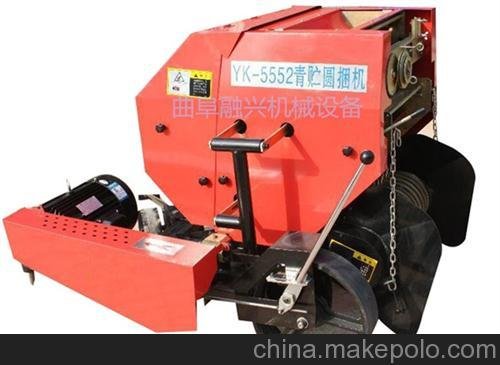 玉米秸桿青貯打捆包膜一體機(jī)、曲阜融興青貯圖片