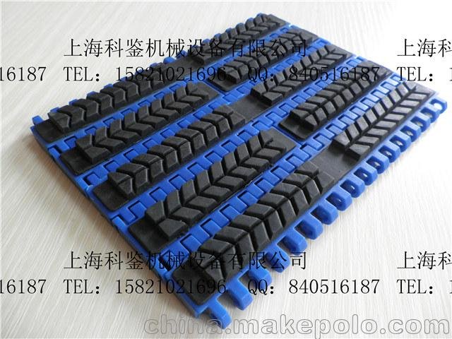 1000系列加橡膠防滑模塊塑料網(wǎng)帶圖片