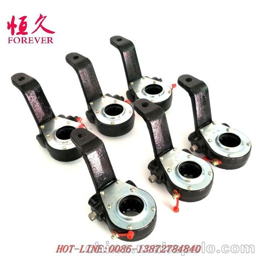 東風(fēng)240軍車(chē)配件東風(fēng)EQ2082E6D前后橋制動(dòng)調(diào)整臂圖片