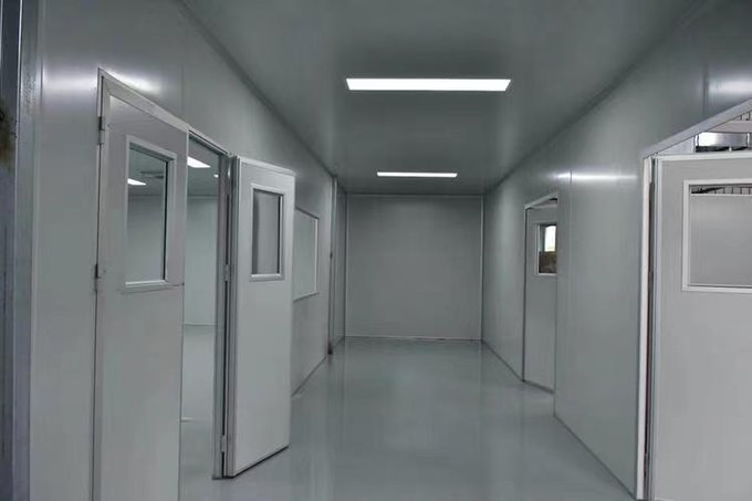 東方車間凈化工程 食品車間 潔凈室 無塵車間隔斷墻吊頂施工圖片