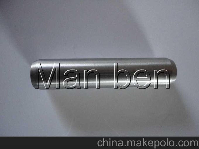 供應(yīng)奔馳氣門導(dǎo)管，德國奔馳卡車配件圖片