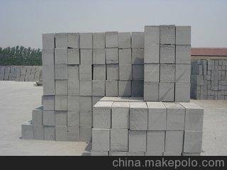 安徽蕪湖弋江區大量直銷(xiāo)輕質(zhì)多孔蒸壓加氣粉煤砌塊圖片