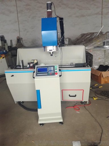 鋁型材五金件銑床CNC1200  鋁合金門窗數(shù)控鉆銑中心圖片