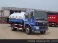 供应福田欧曼10-15吨洒水车 带前冲后撒工作平台