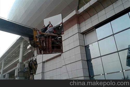 幕墻開窗改造更換 廣州外墻玻璃開啟扇窗圖片