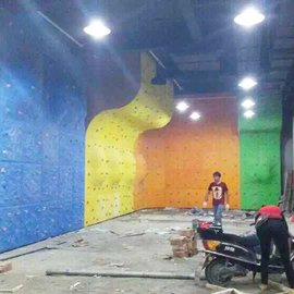 小型攀巖館施工報價 2024上海地拓體育 迷你攀巖館裝修