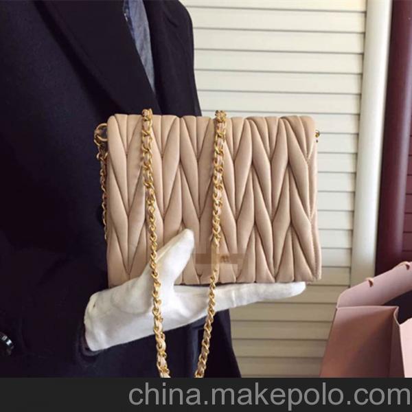 miumiu羊皮褶皺款女包 小號迷你 M家鏈條包