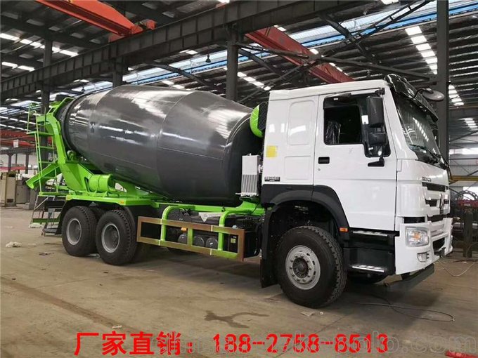 云南二手水泥攪拌車罐車圖片
