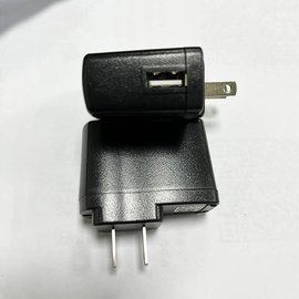 4.2V 500MA 1A帶轉(zhuǎn)燈（紅綠燈） 電池充電器