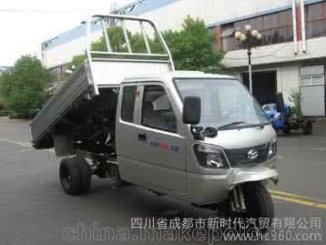 廣東省福田五星三輪汽車馭翔B版后雙胎480柴油發(fā)動機農(nóng)用車圖片