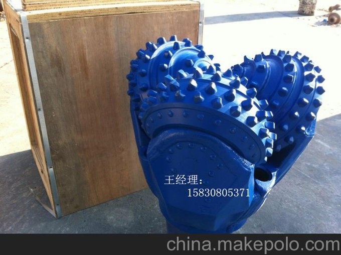 供應江漢 215.9mm 8 1/2寸三牙輪鉆頭 鑲齒鉆頭圖片