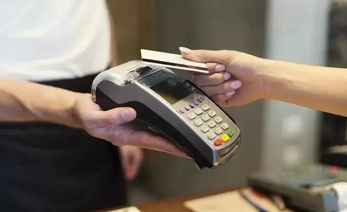 瓦房店信用卡墊還終于解決代還信用卡信息圖片