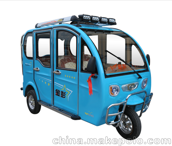 金彭凌悅8豪華款帶倒車(chē)影像電動(dòng)三輪車(chē)圖片