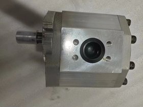 (yng)S 2025¿CBQ-F525,CBQ-F532,߉X݆