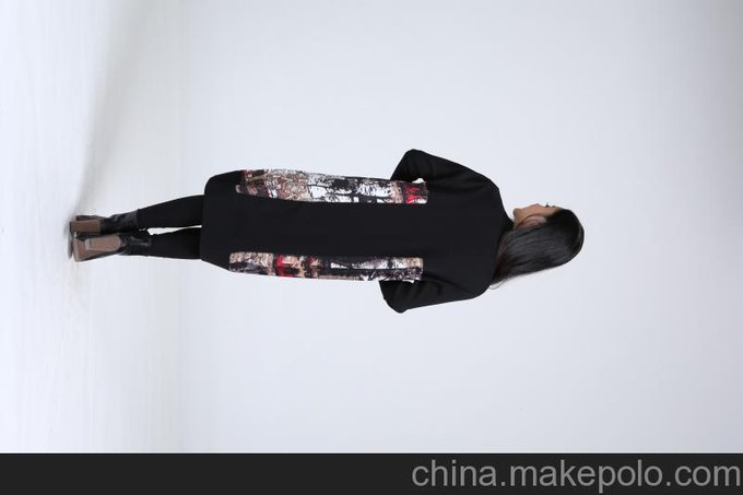供應(yīng)秋冬季特制花色拼接長(zhǎng)款冰麻氣質(zhì)開(kāi)衫.圖片
