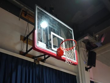 领先凯锐墙面壁挂篮球架系统提供全系列壁挂式篮球架