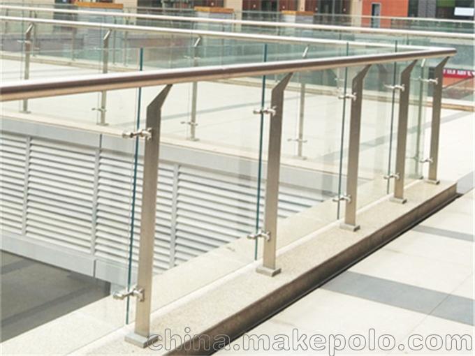 河南焦作不锈钢栏杆价格商场护栏批发不锈钢护栏安装公司