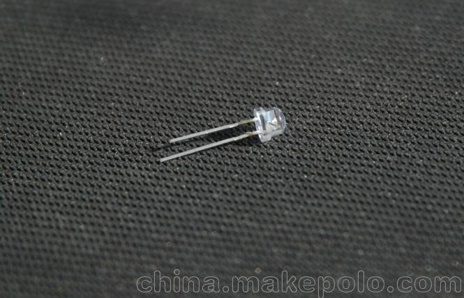 批量生產(chǎn)5mm白光草帽燈珠 插件燈珠 發(fā)光二極管 led發(fā)光二極管圖片