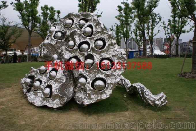 玻璃鋼蓮蓬雕塑 荷花塘景觀(guān)雕塑 品質(zhì)兼優(yōu)圖片