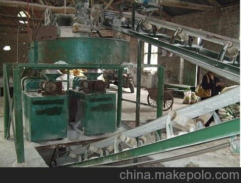 對輥擠壓造粒機型號圖片