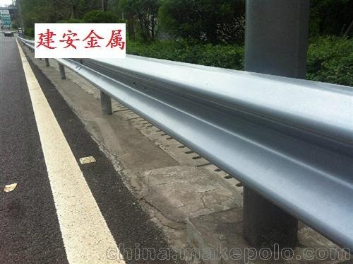 江西高速公路護欄廠家圖片