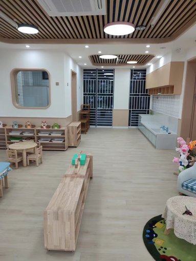 深圳鹽田寫字樓專業(yè)開荒清潔精細(xì)保潔圖片