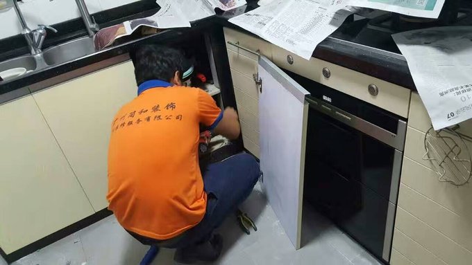 廣州同城櫥柜門板定制安裝定制櫥柜圖片