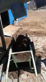 污泥脱水现场视频