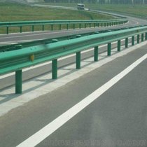 厂家直销高速公路护栏 镀锌喷塑波形护栏板