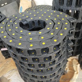黑龍江機(jī)械工程尼龍塑料拖鏈