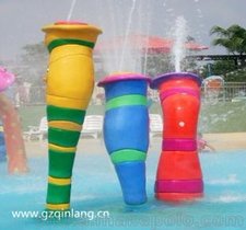 儿童戏水设备，戏水小品，彩柱喷水
