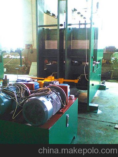 平板硫化機(jī)，框式平板硫化機(jī)，柱式平板硫化機(jī)，橡膠機(jī)械廠家圖片