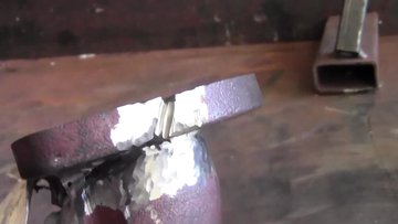 铸铁焊条Mac Cast E407焊接修复应用2