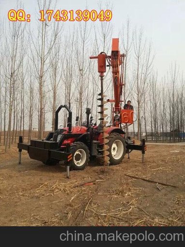 電線桿挖坑立桿機(jī) 3T/15米拖拉機(jī)鉆孔立桿一體機(jī)圖片