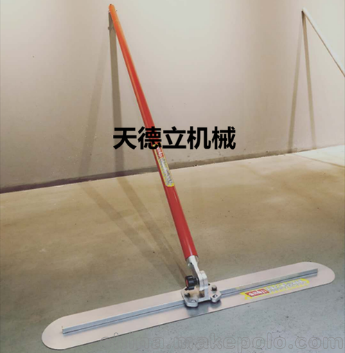 供應(yīng)1米長板混凝土大抹子 15公分錳鋼地坪抹平器 手持抹平尺圖片