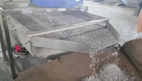 科爾廢舊光伏板分解爐
