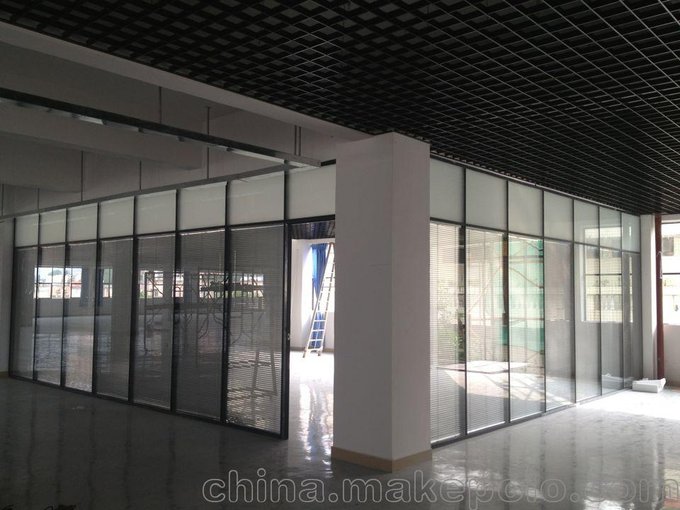 優(yōu)質(zhì)鋁合金玻璃隔斷深圳廠家/免費(fèi)上門測量/定制/上門安裝圖片