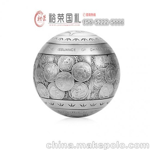 999足銀材質(zhì)]中國(guó)熊貓金幣發(fā)行35周年紀(jì)念擺件圖片