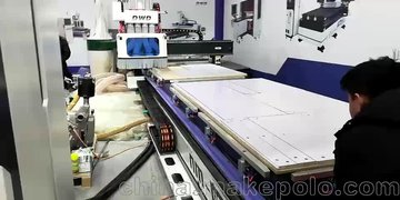 震惊    山东岳龙  开料机    板材专业机器视频