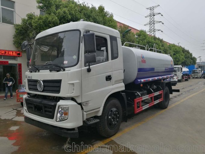 廠家供應(yīng)東風(fēng)專底綠化灑水車  路面清洗灑水車價格公園澆水車圖片圖片
