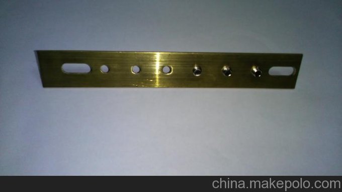 專業(yè)生產(chǎn)TD28等電位聯(lián)結(jié)端子箱 LEB局部等電位 深圳等電位批發(fā)圖片