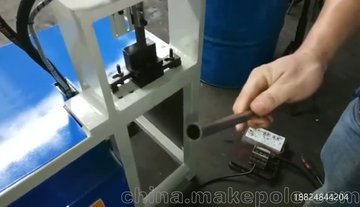 角铁槽钢切角机 多功能液压冲孔机 不锈钢冲孔机