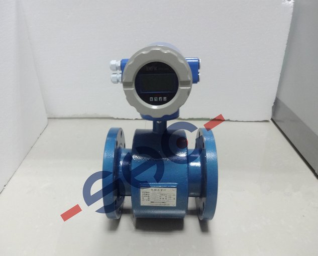 管道式電磁流量計(jì)LCZ-803B污水廢水防腐流量傳感器圖片